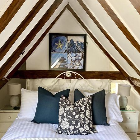 Chestnut Tree Cottage, 7 High Street Ardingly Buitenkant foto
