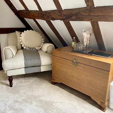 Chestnut Tree Cottage, 7 High Street Ardingly Buitenkant foto